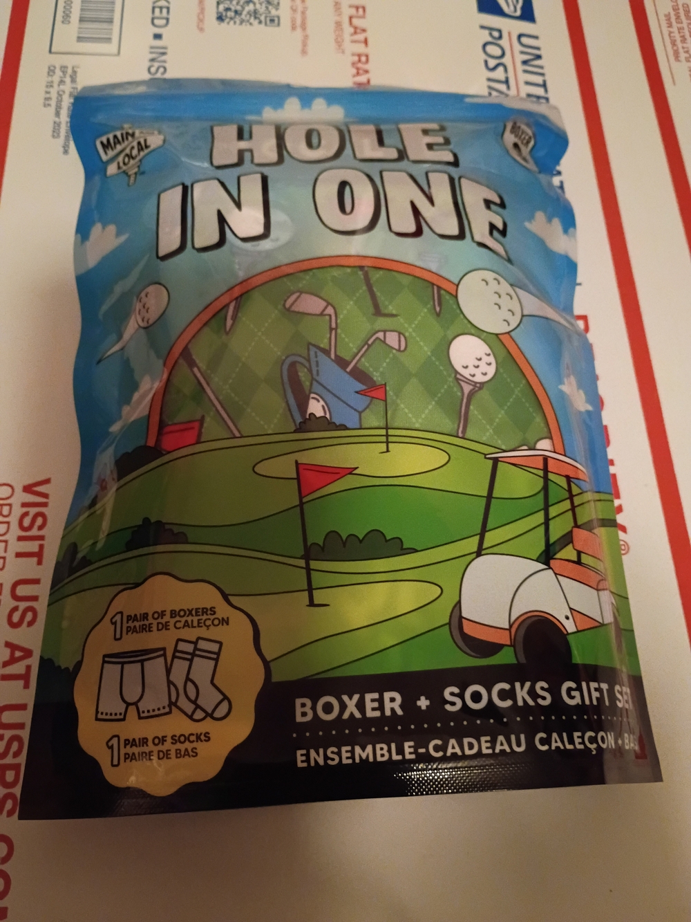 Hole In One Men's Boxer + Socks Gift Set, Size S